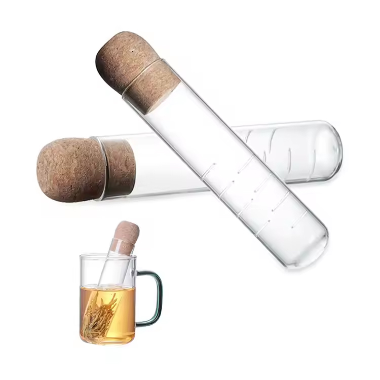 Design a forma di singolare coltura di infusore per tè in vetro borosilicato