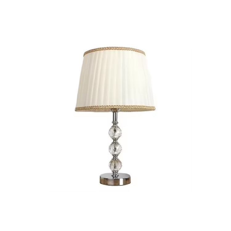 Lampada da tavolo da camera da letto a LED di lusso moderna in cristallo europeo