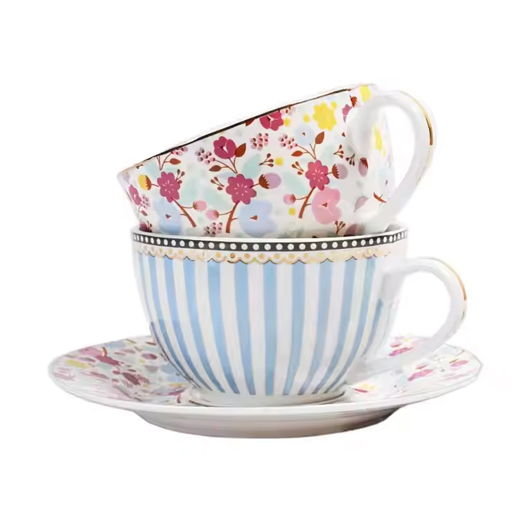 Terra di caffè in ceramica in porcellana personalizzata in stile di fiori