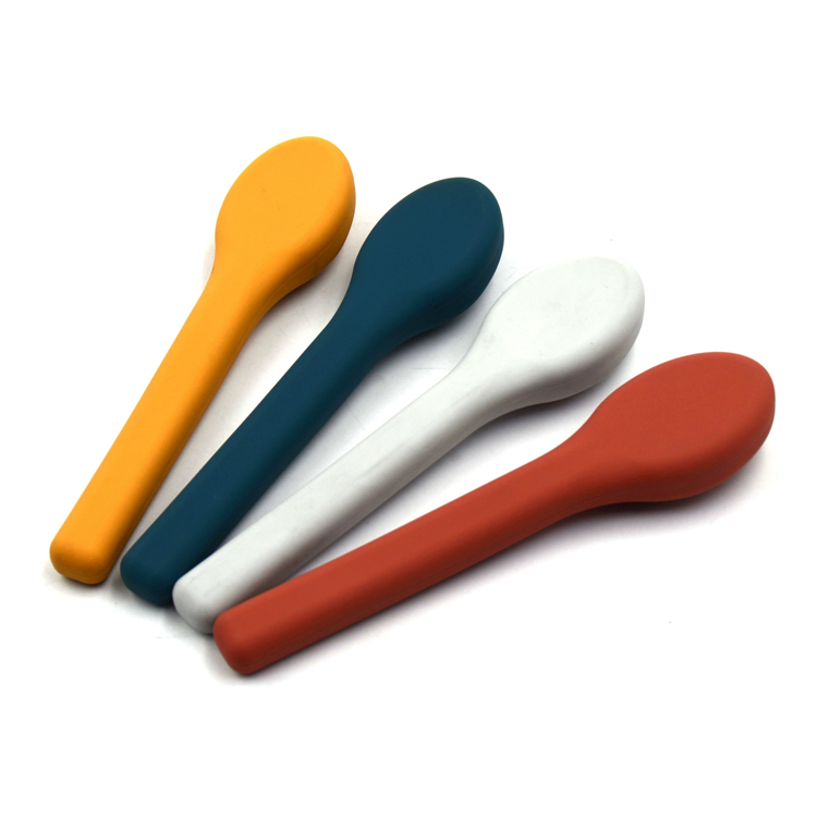 Set di posate da viaggio da campeggio di alta qualità in silicone portatile