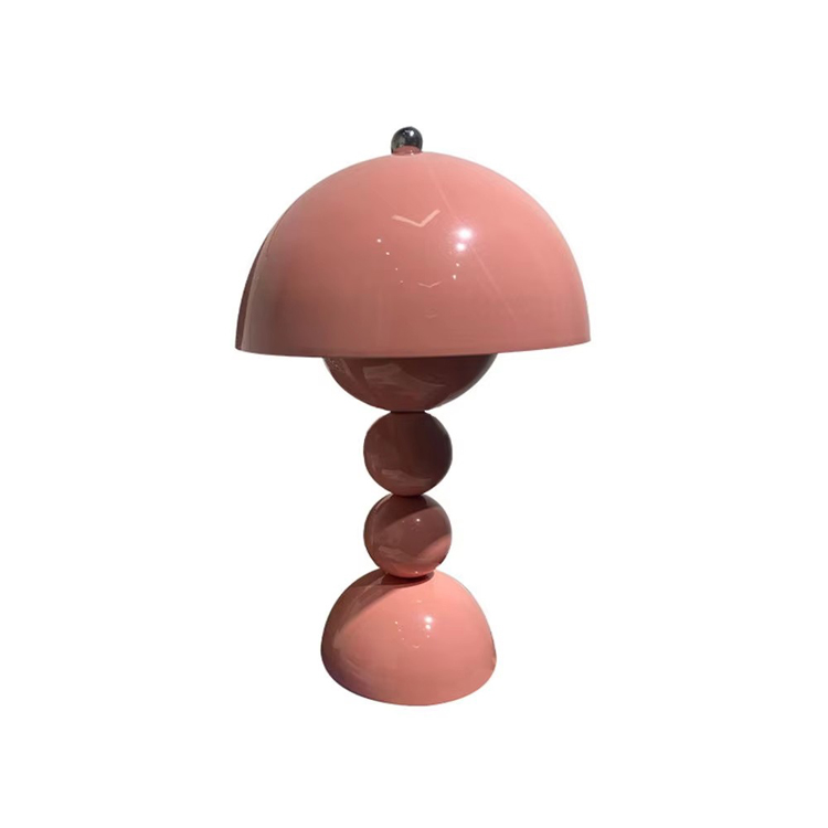 Lampada da tavolo a cupola moderna e leggera con decorazione per hotel