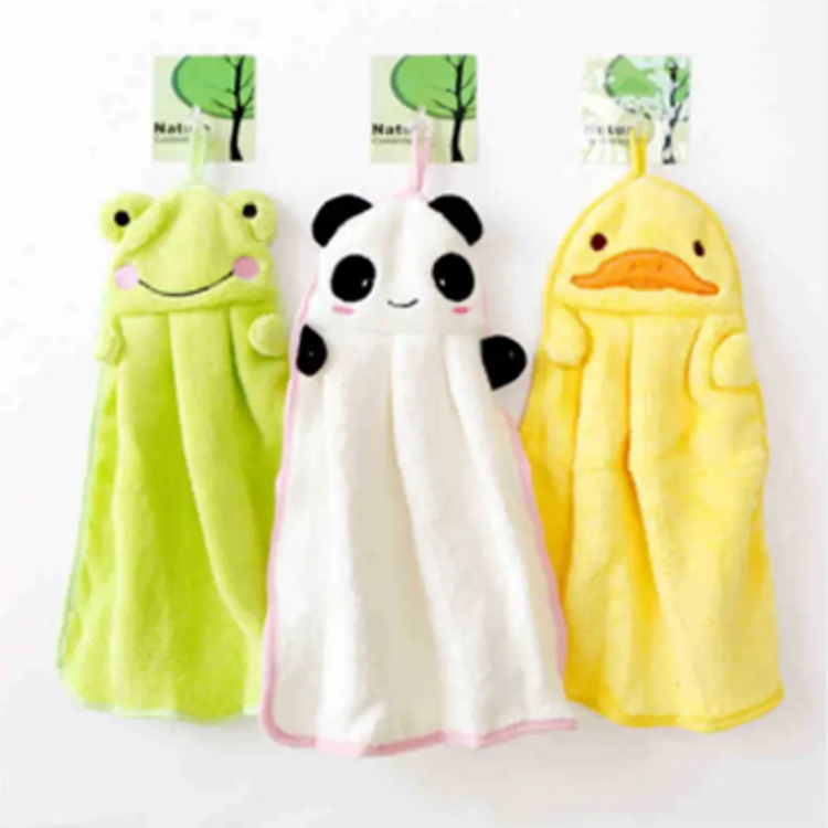 Nuovo asciugamano appeso a mano per bambini per baby da bagno.