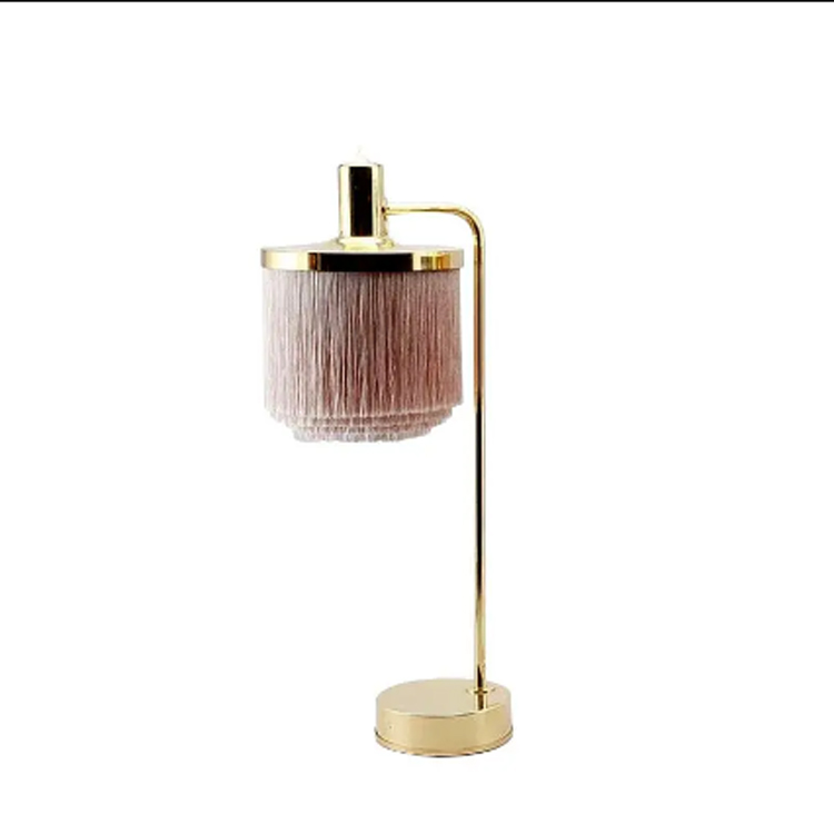 Lampada da tavolo con nappa per camera da principessa rosa creativa postmoderna